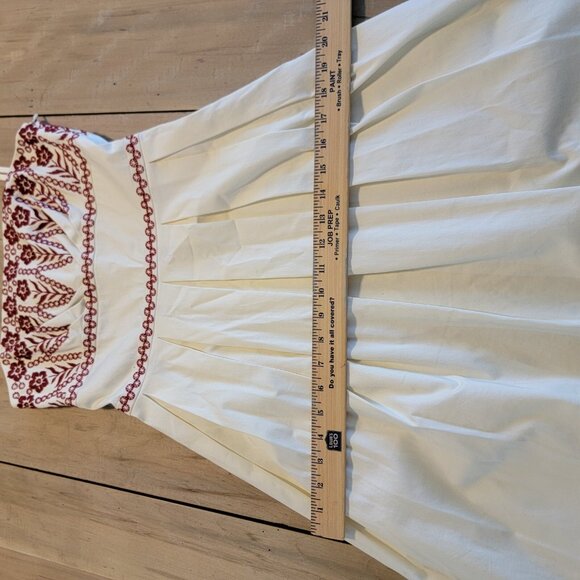 Ann Taylor Ivory Box Pleat With Red Embroidered Lined Dress Sz‎ 0 NWOT with FLAW - Picture 16 of 16